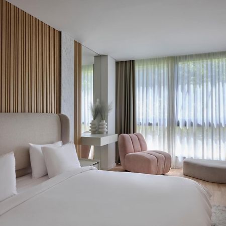 Nur Aparthotel Athena Bagian luar foto