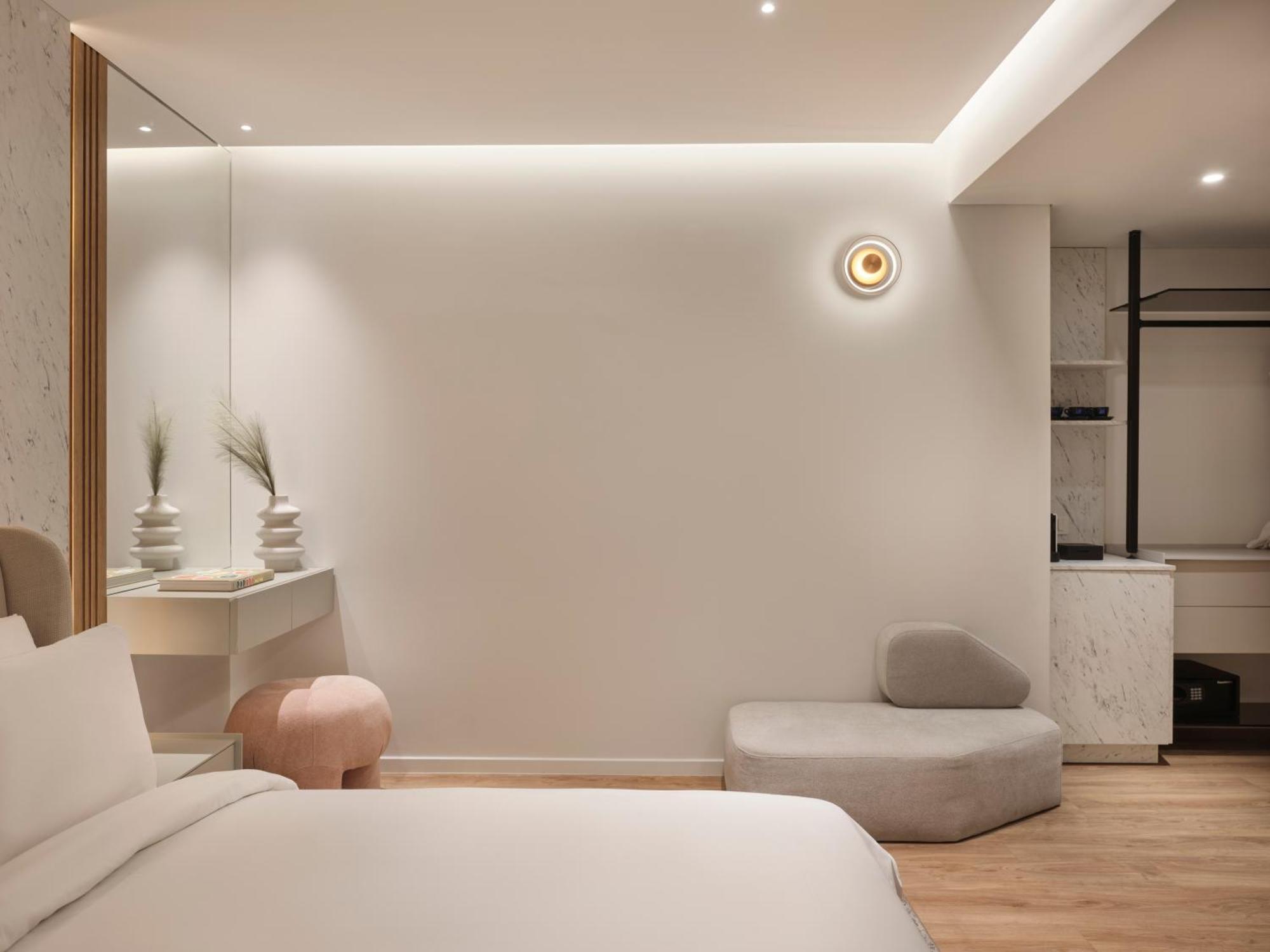 Nur Aparthotel Athena Bagian luar foto