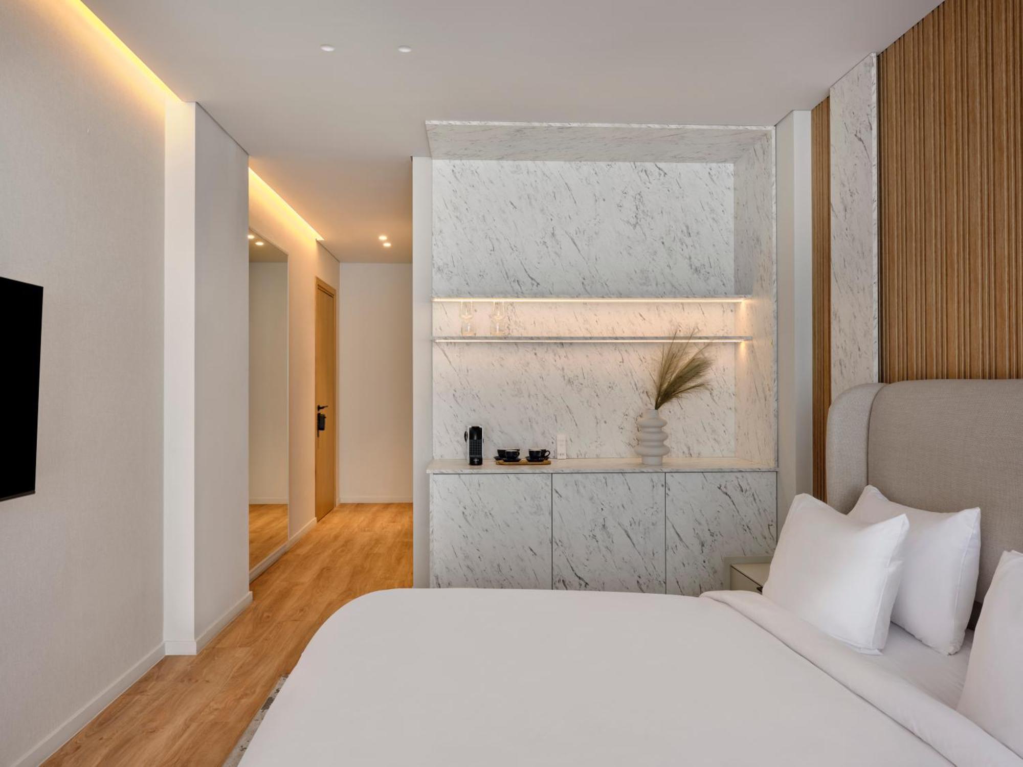 Nur Aparthotel Athena Bagian luar foto